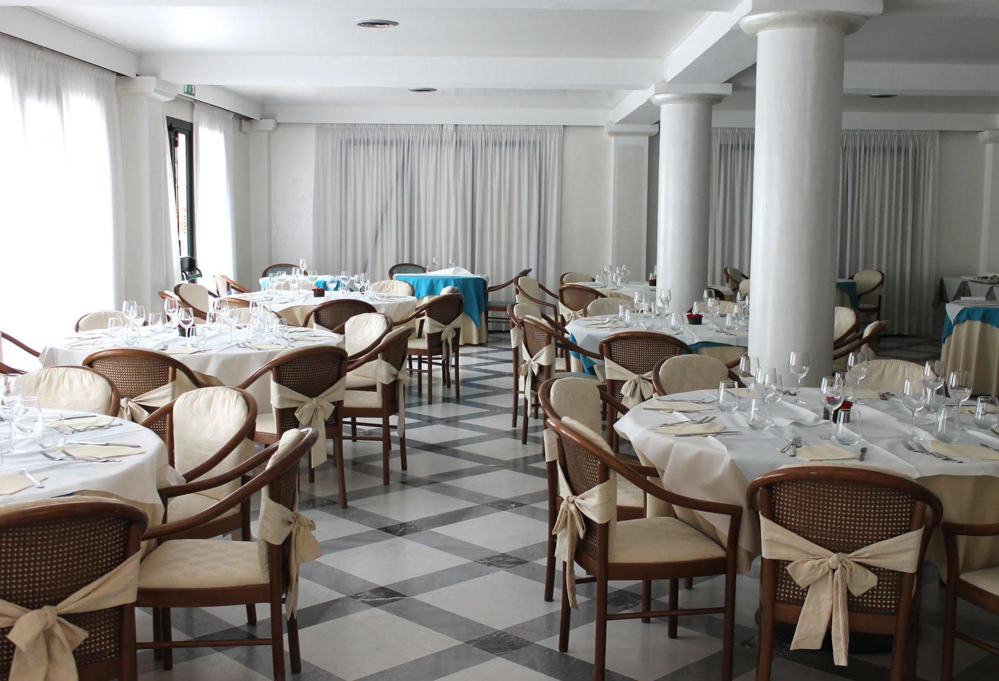Swiss International Hotel Elba - Il Magnifico Marciana Marina (Isola d'Elba) Ngoại thất bức ảnh